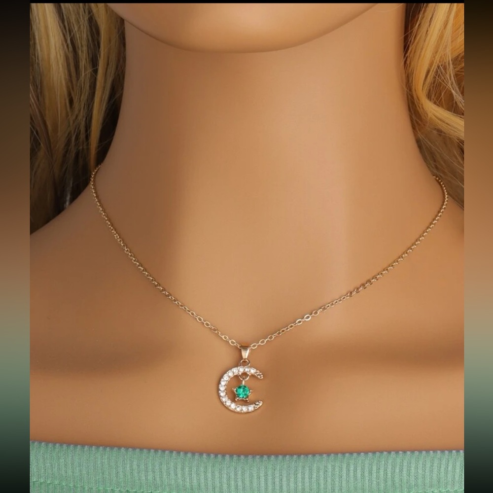 🌙 Awesome Blinged-out Crescent Moon And Star Necklace ⭐️
